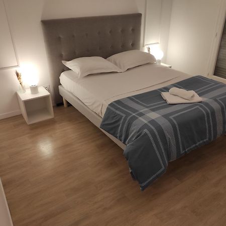 Tres Bel Appartement Avec Grand Jardin, Proche De Paris Vitry-sur-Seine Exterior photo